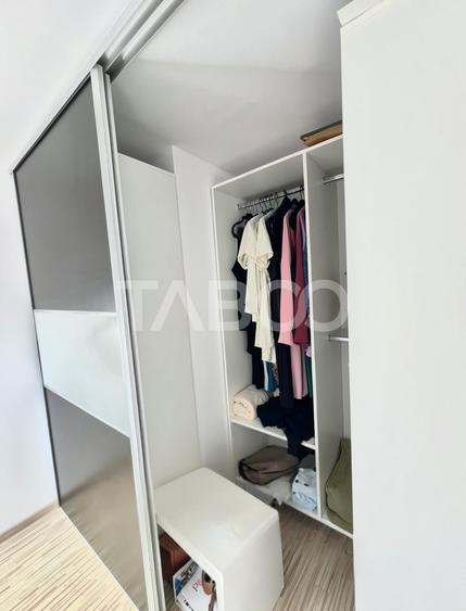 Apartament cu 3 camere semidecomandat, mobilat în Mănăștur
