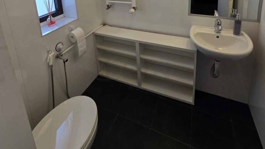 Apartament cu 5 camere decomandat, mobilat în Herăstrău