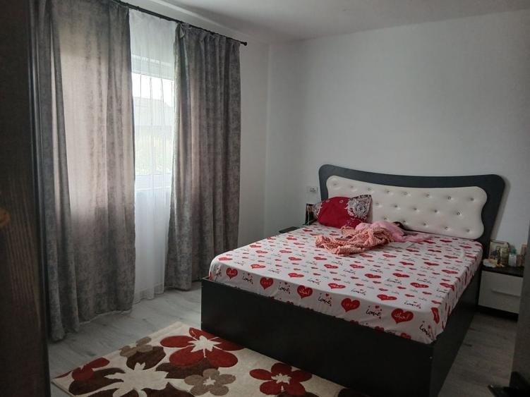 Casă cu 4 camere în Ciurea