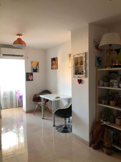 Apartament cu 2 camere decomandat în Baba-Dochia
