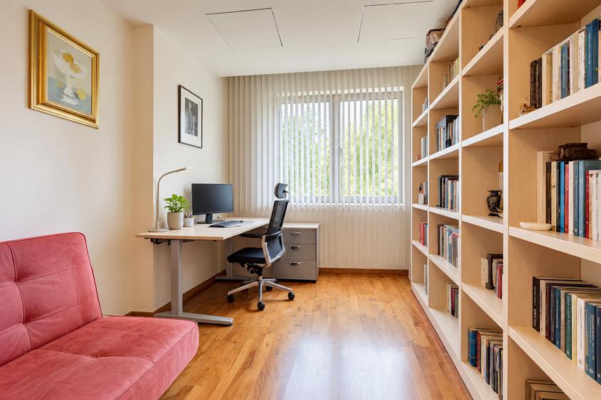 Apartament cu 4 camere decomandat în Băneasa