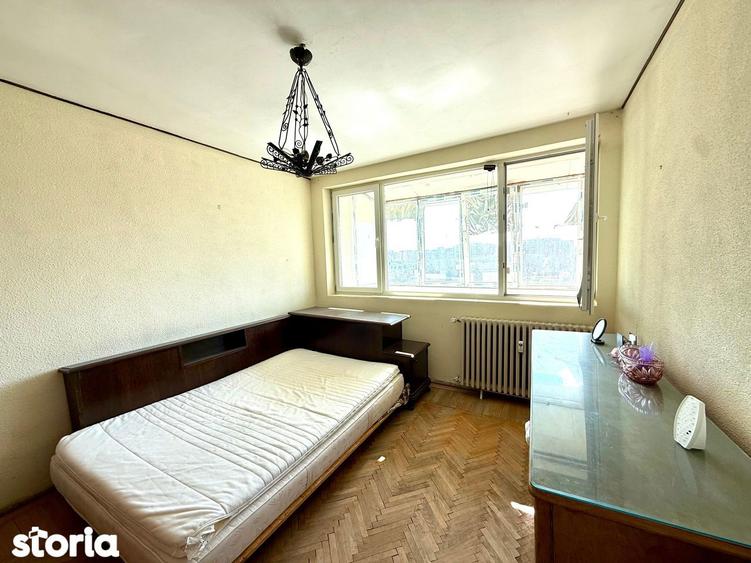Apartament cu 2 camere în Tei
