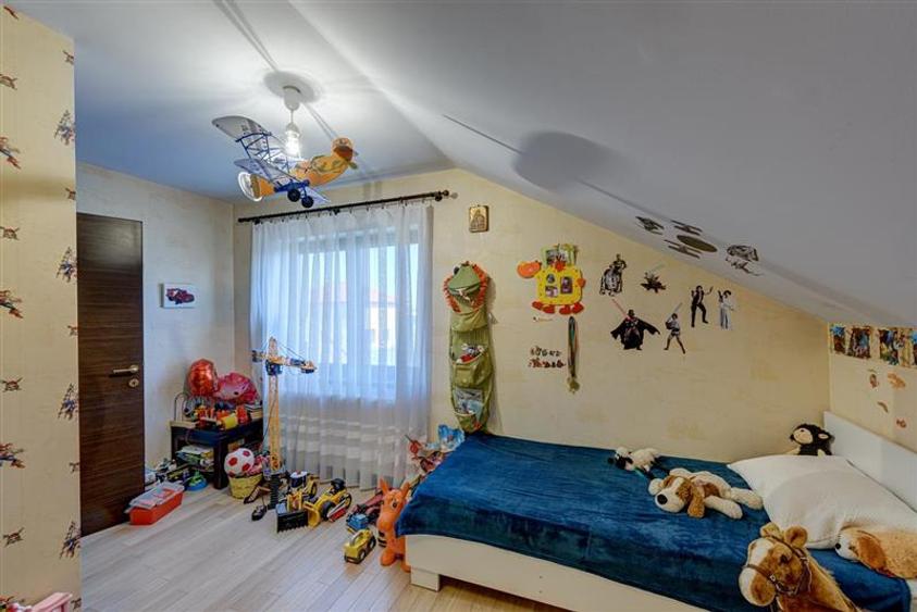 Casă individuală cu 4 camere cu Teren 512 Mp în Snagov