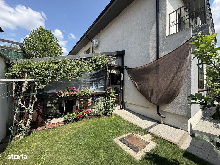 Casă cu 3 camere în Valea Adâncă