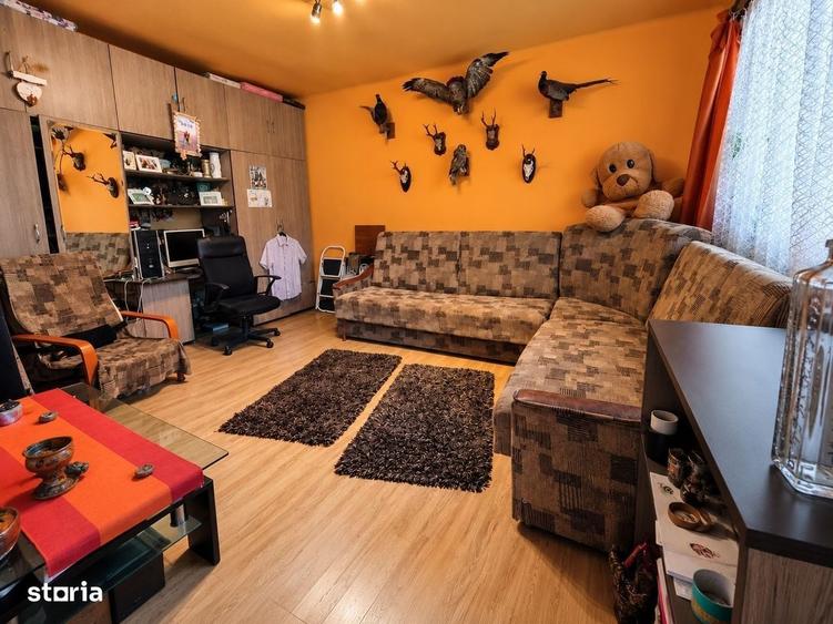 Apartament cu 3 camere în 7 Noiembrie