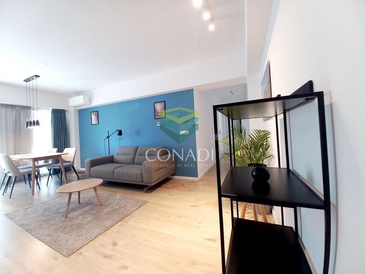 Apartament cu 3 camere semidecomandat în Aviației
