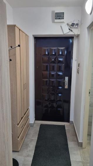Apartament semidecomandat în Central