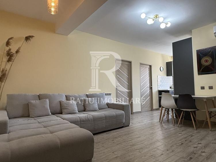 Apartament cu 3 camere decomandat, mobilat în Calea Aradului