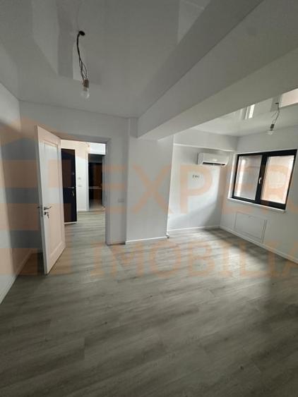 Apartament cu 2 camere decomandat în ICIL