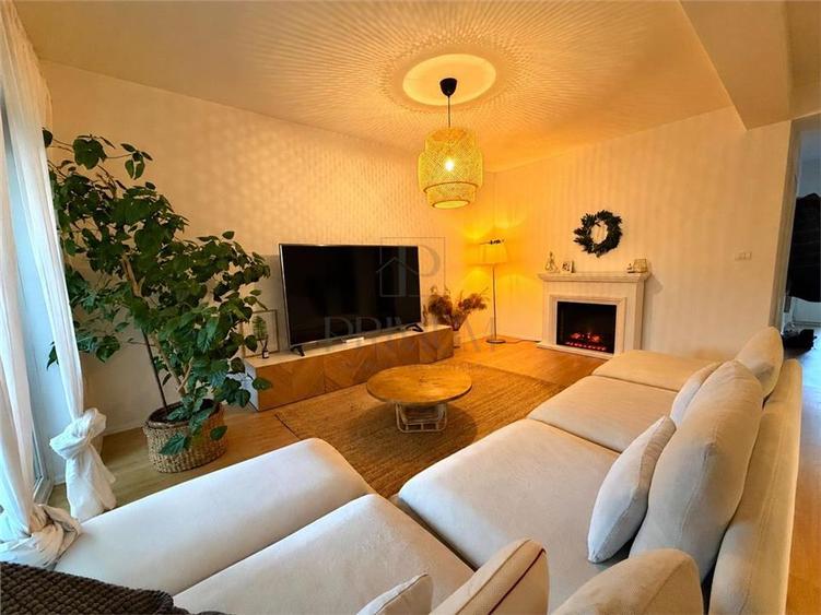 Duplex cu 4 camere cu Canalizare în Giroc