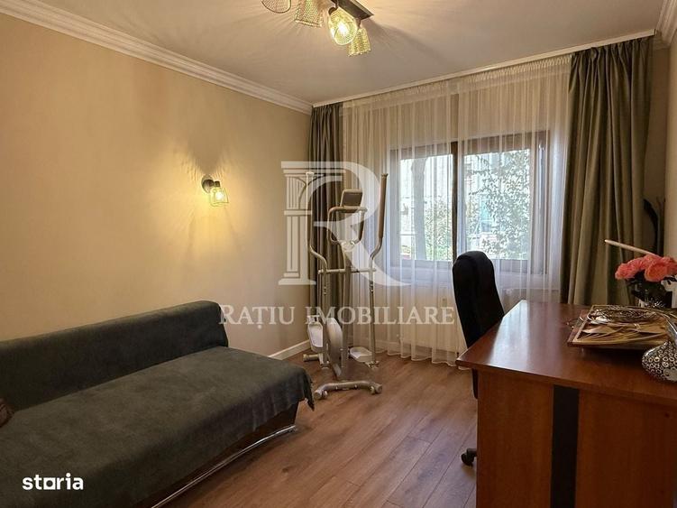 Apartament cu 3 camere în Central