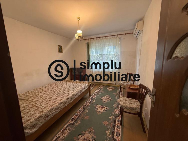 Apartament cu 3 camere decomandat în 1 Mai