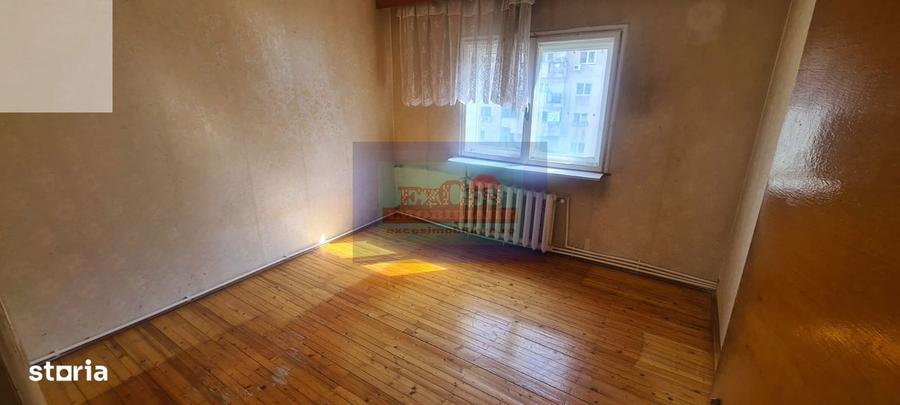 Apartament cu 3 camere decomandat în 13 Septembrie