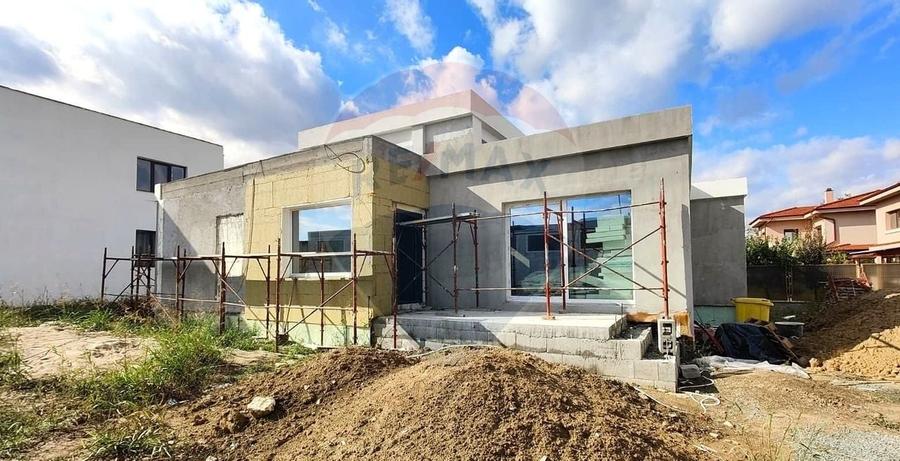 Casă individuală cu 5 camere cu Teren 697 Mp în Kamsas