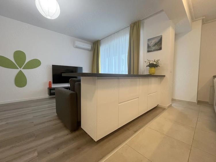 Apartament cu 3 camere decomandat în Circumvalațiunii