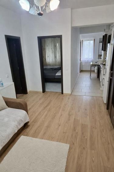 Apartament cu 2 camere semidecomandat în Tătărași