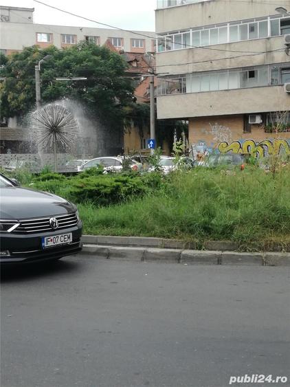 Casă cu 4 camere cu Teren 185 Mp în P-ța Victoriei