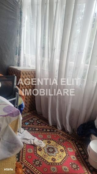 Apartament cu 3 camere decomandat în Ultracentral