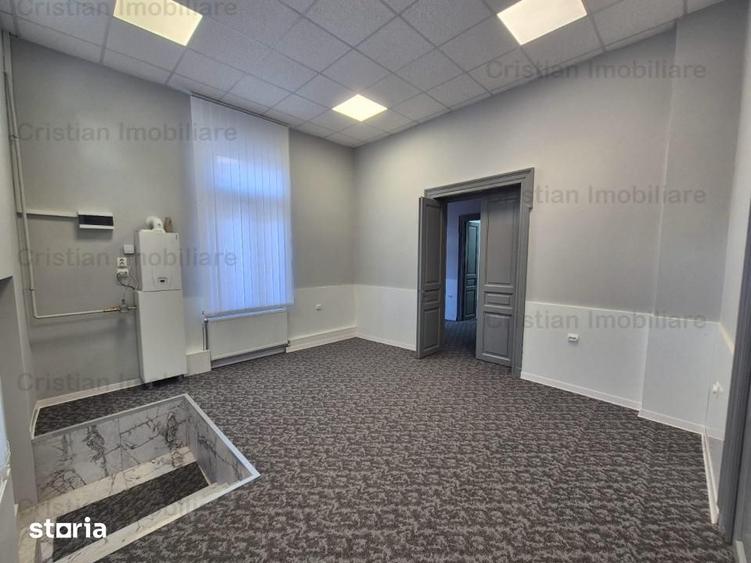Casă cu 3 camere cu Teren 179 Mp în Central