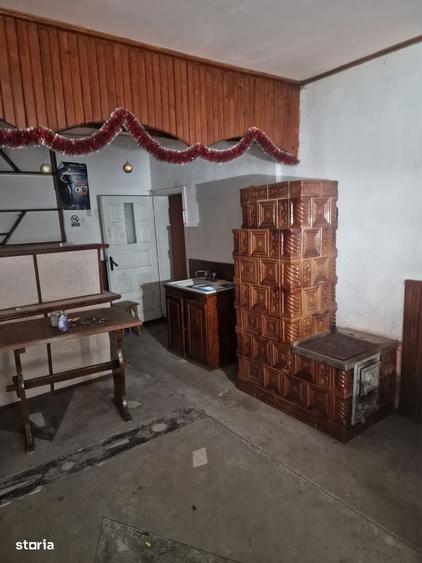 Casă cu 4 camere în Frumosu