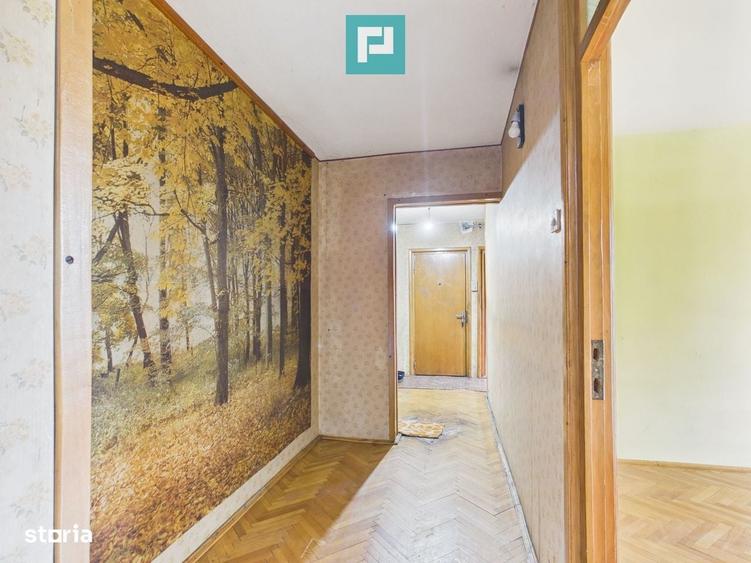 Apartament cu 3 camere decomandat în Central