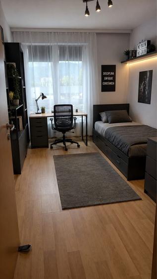 Apartament cu 3 camere decomandat în Avantgarden