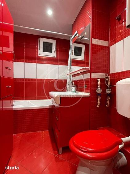 Apartament cu 3 camere decomandat în Nufărul