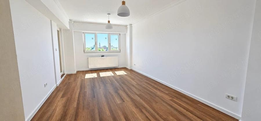 Apartament cu 4 camere decomandat în Șagului