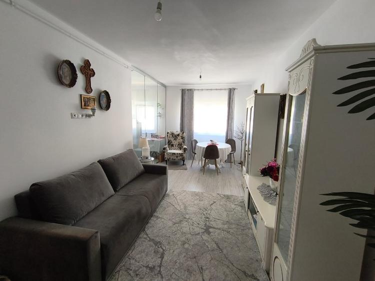 Vând apartament 2 camere - 2