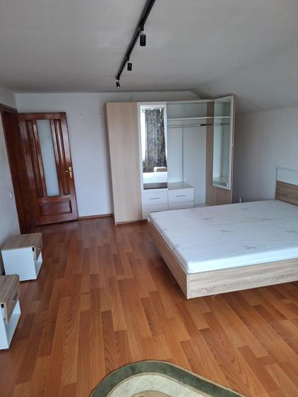Casă cu 4 camere în Sfântu Ilie