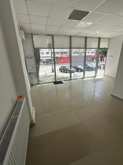 Spațiu comercial, de 65 mp, în Exterior Vest