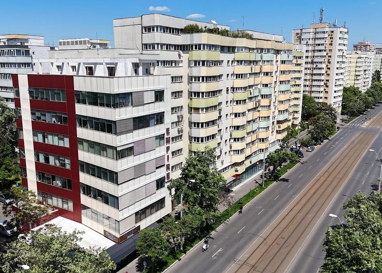 Birou, de 1,700 mp, în Iancului