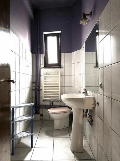 Apartament cu 4 camere circular în P-ța Romană