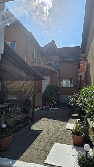 Casă cu 4 camere în Băile Felix