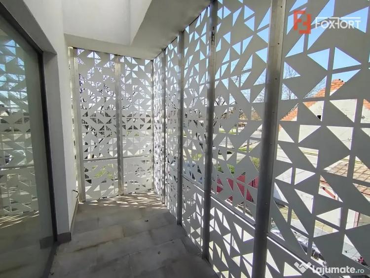 Casă cu 4 camere cu Teren 191 Mp în Buziașului