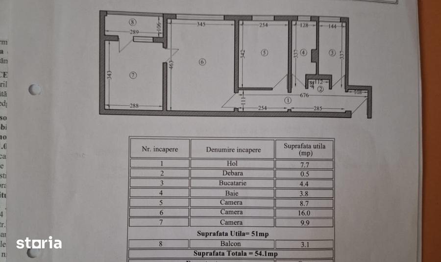 Apartament cu 3 camere semidecomandat în Km 4
