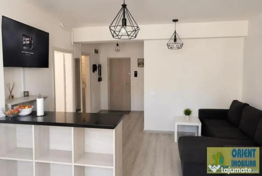 Apartament cu 2 camere decomandat în Tomis Plus