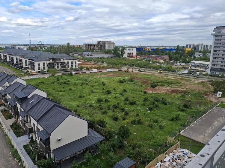 Apartament cu 2 camere decomandat în Titan