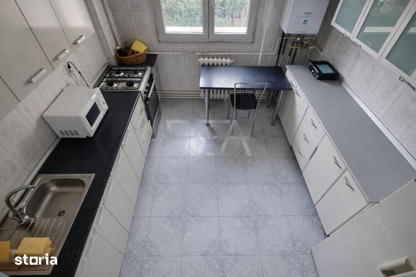 Apartament cu 4 camere decomandat în Pantelimon