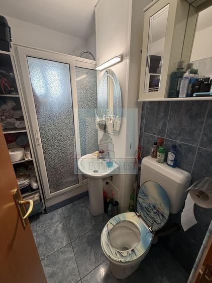 Apartament cu 2 camere decomandat, mobilat în Central