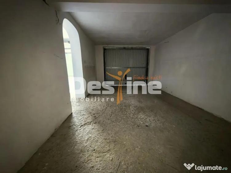 Casă cu 4 camere cu Teren 376 Mp în Hilița
