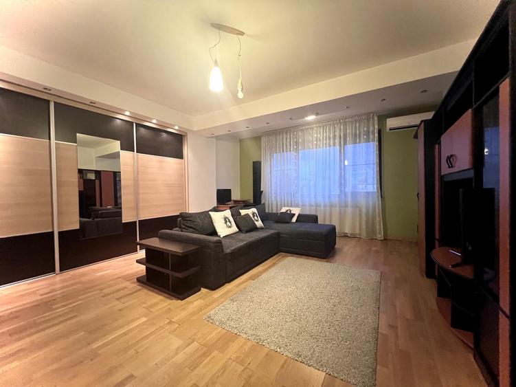 Apartament cu 2 camere semidecomandat, mobilat în Giulești