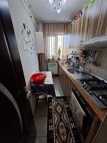 Apartament cu 2 camere nedecomandat, mobilat în Mircea cel Bătrân