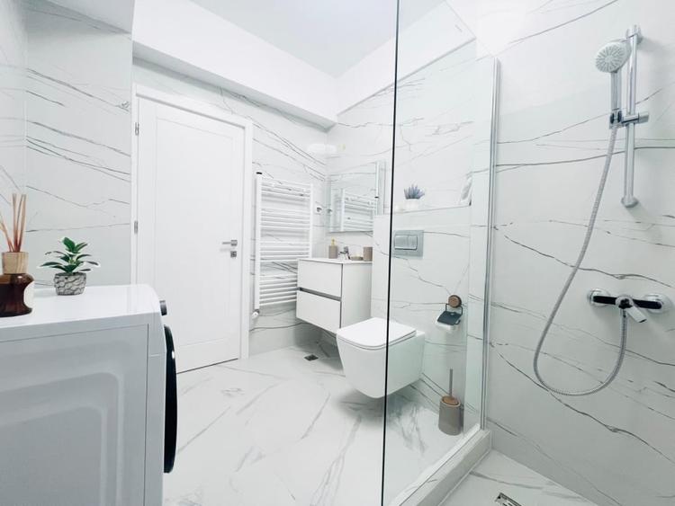 NOU /SUPERB /  COMPLET MOBILAT SI UTILAT / LOC PARCARE - 19
