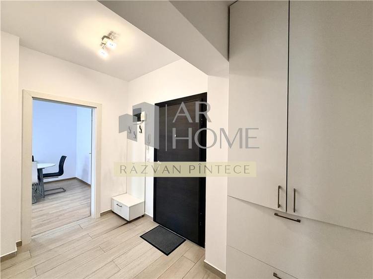Apartament cu 2 camere decomandat, mobilat în Albert