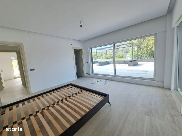 Casă cu 4 camere în Cisnădioara