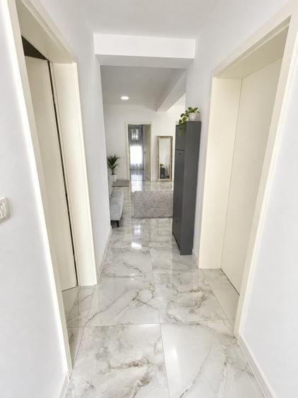Duplex cu 3 camere cu Canalizare în Moșnița Nouă