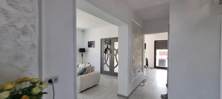 Casă cu Teren 450 Mp în Valea Mare