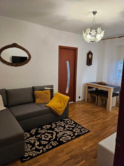 Apartament cu 2 camere semidecomandat în Tătărași