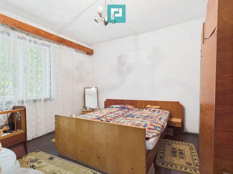 Casă individuală cu 3 camere cu Teren 240 Mp în Pârneava
